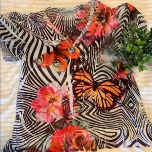 Unity World Wear Spring Shirt! 🌹